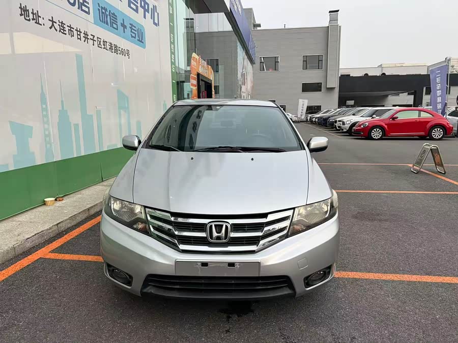 Honda City Classic 2013 car image #3