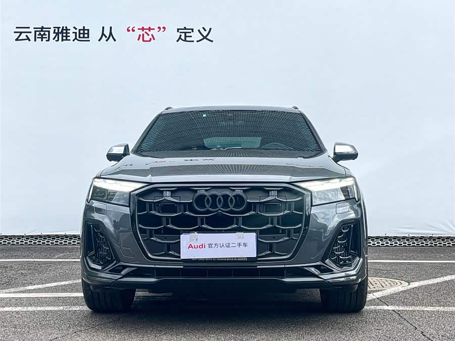 Audi SQ7 2024 immagine di auto #3