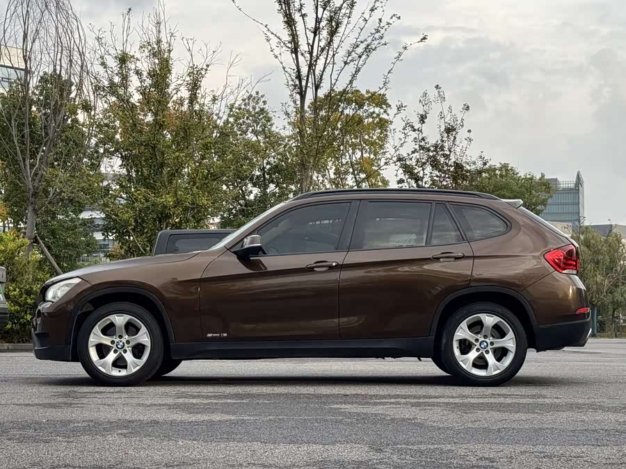 BMW X1 (Imported) 2012 car image #3