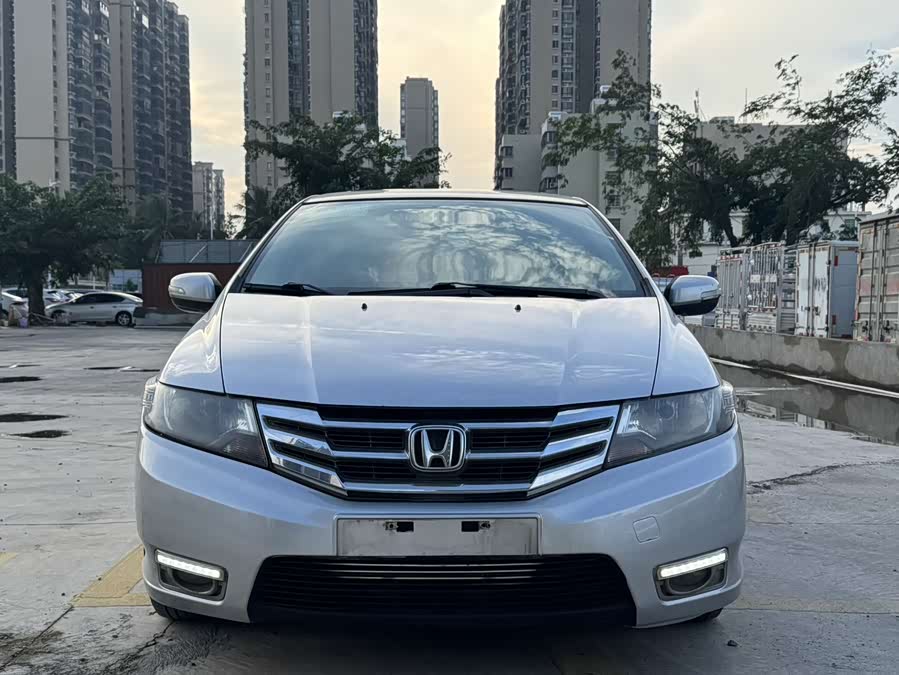 Honda City Classic 2013 car image #3