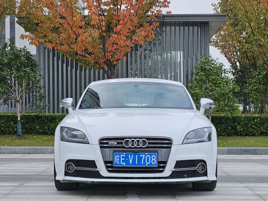 Audi TTS 2012 #3 Audi TTS 2012 car image #3