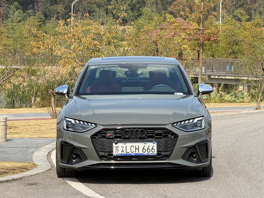 Audi S4 2023 #3 Audi S4 2023 صورة سيارة #3