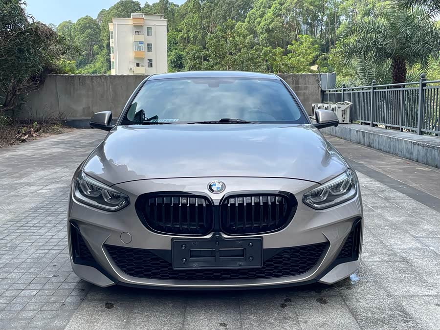 BMW 1 Series 2021 #3 BMW 1 Series 2021 car image #3