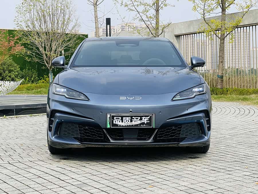 BYD Seal 06GT 2025 car image #3