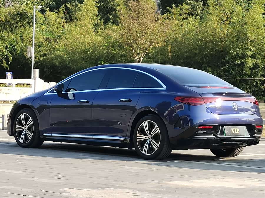 Mercedes-Benz EQE Class 2023 car image #3