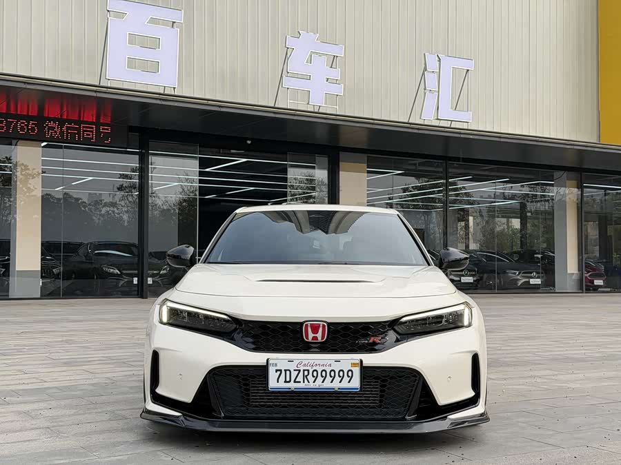 Honda Civic (Imported) 2024 car image #3