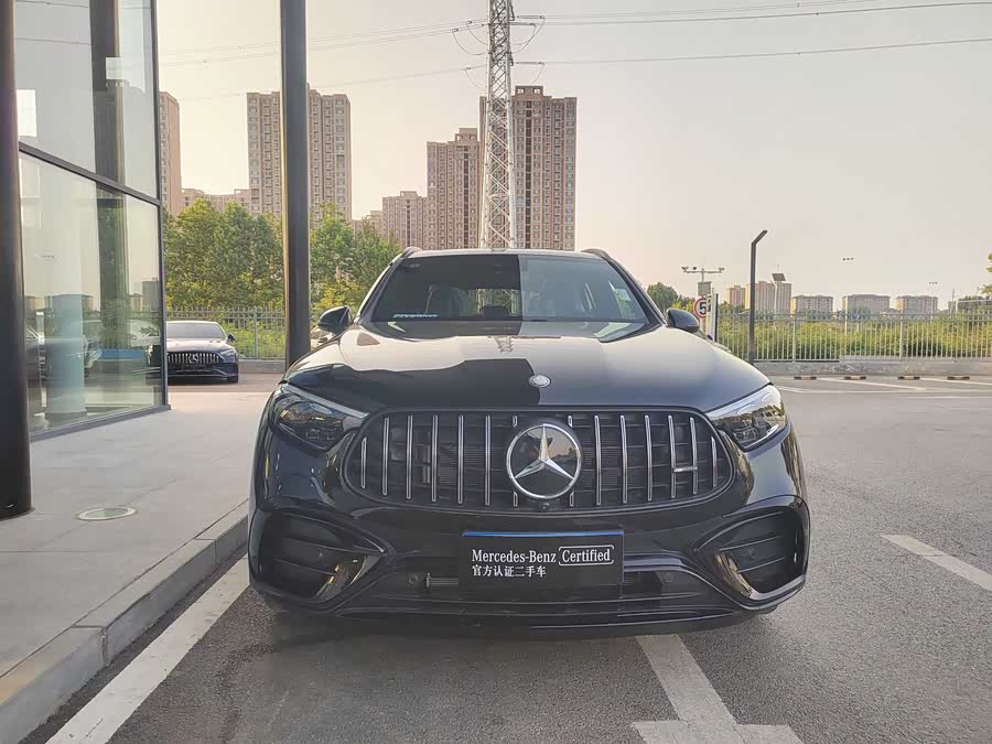 Mercedes-Benz GLC AMG 2025 imagem de carro #3