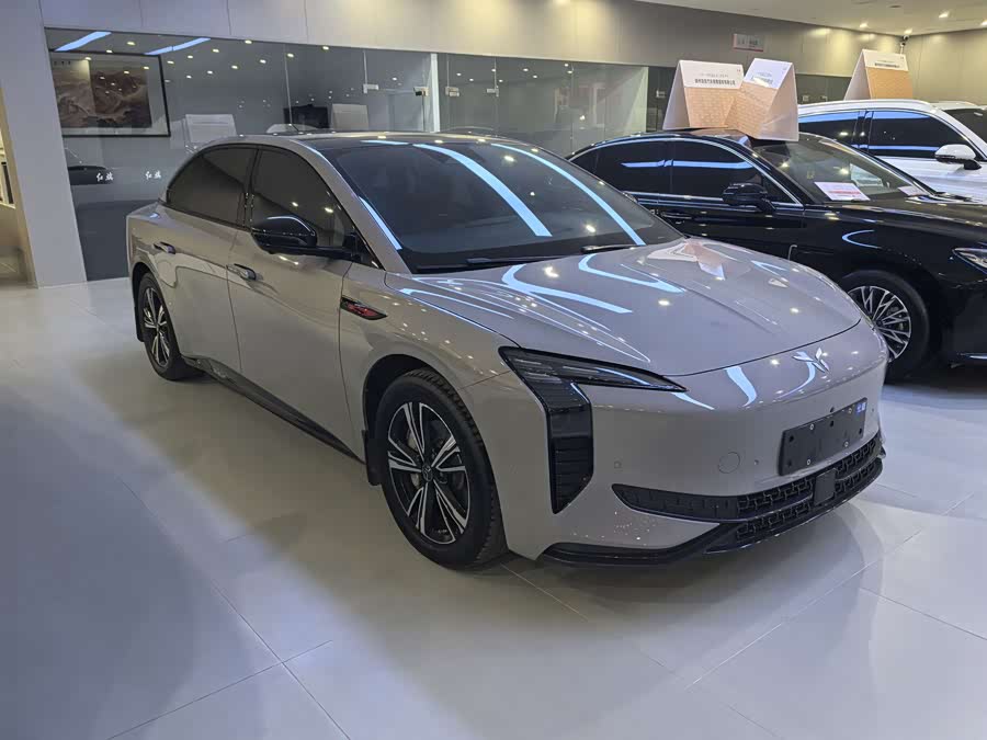 HongQi EH7 2024 car image #3