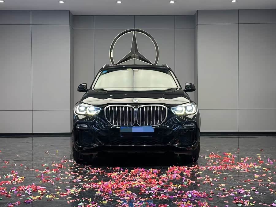 BMW X5 (Imported) 2019 #3 BMW X5 (Imported) 2019 car image #3