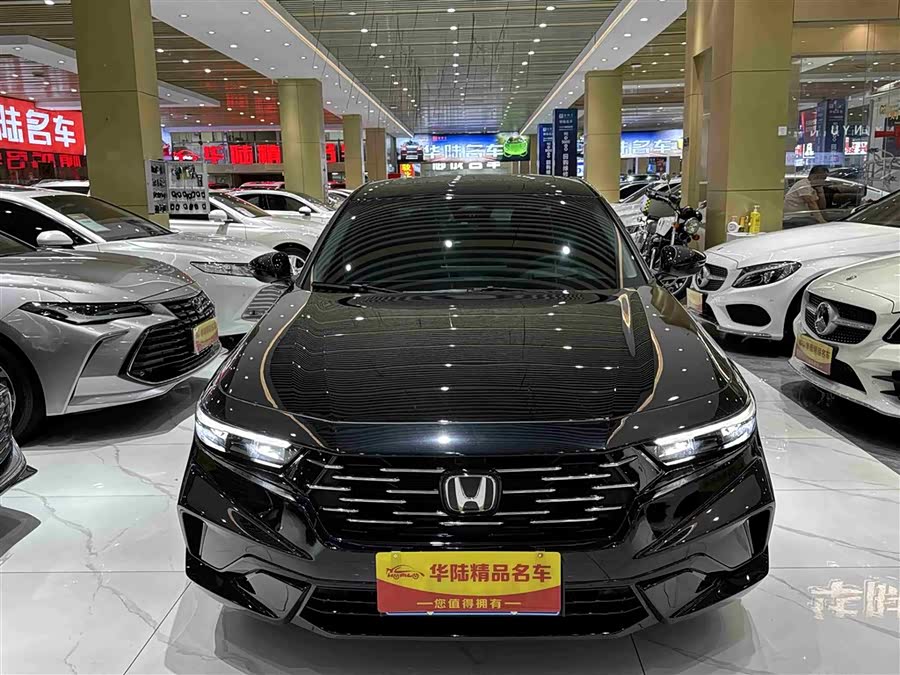Honda Accord 2025 car image #3