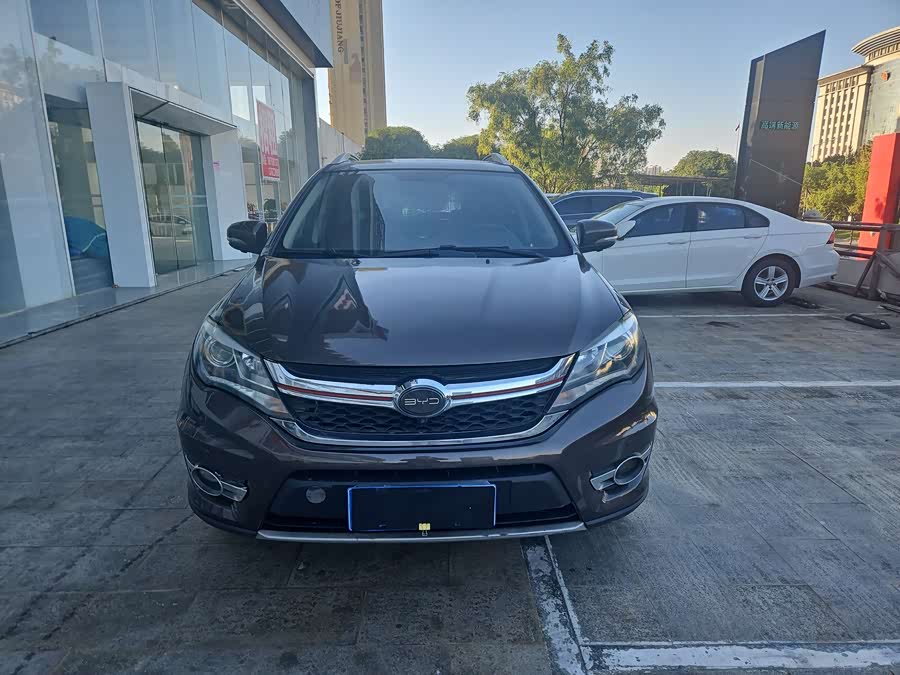 BYD S7 2017 car image #3