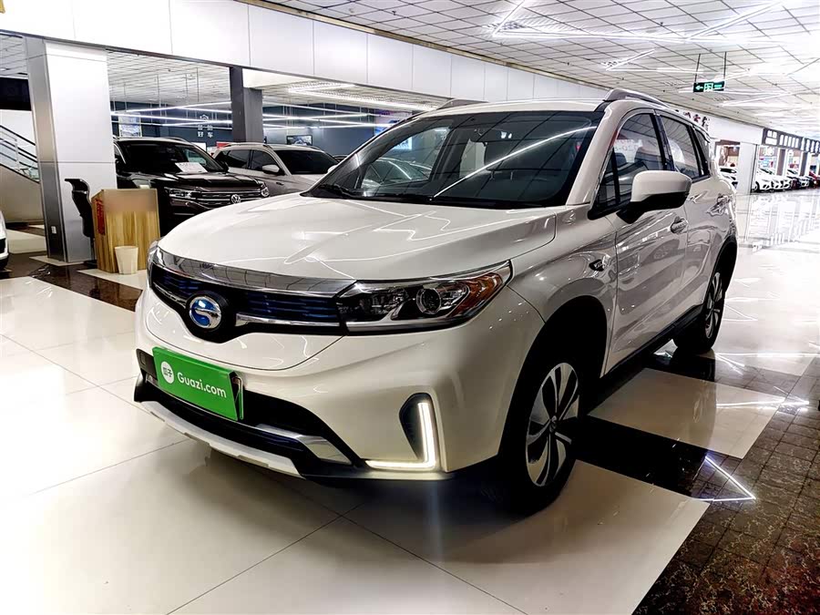 GAC ix4 2018 #3 GAC ix4 2018 car image #3