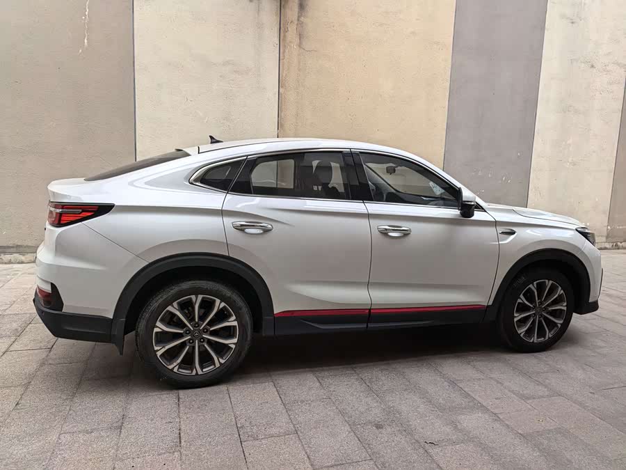 Changan CS85 Coupe 2021 car image #3