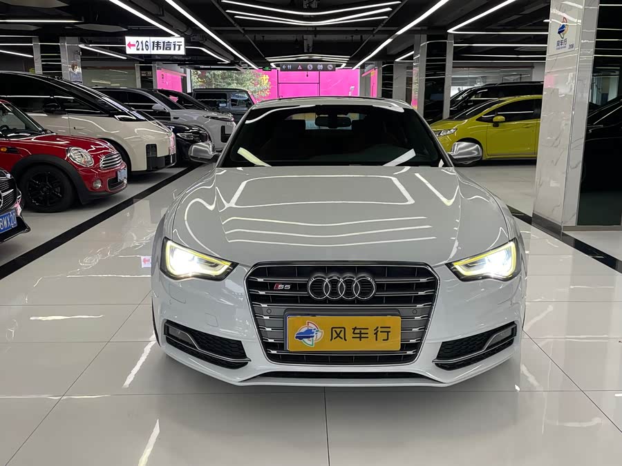 Audi S5 2014 car image #3