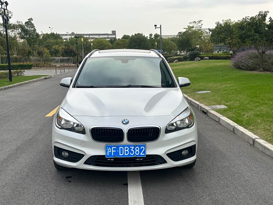 BMW 2 Series Gran Tourer 2015 car image #3