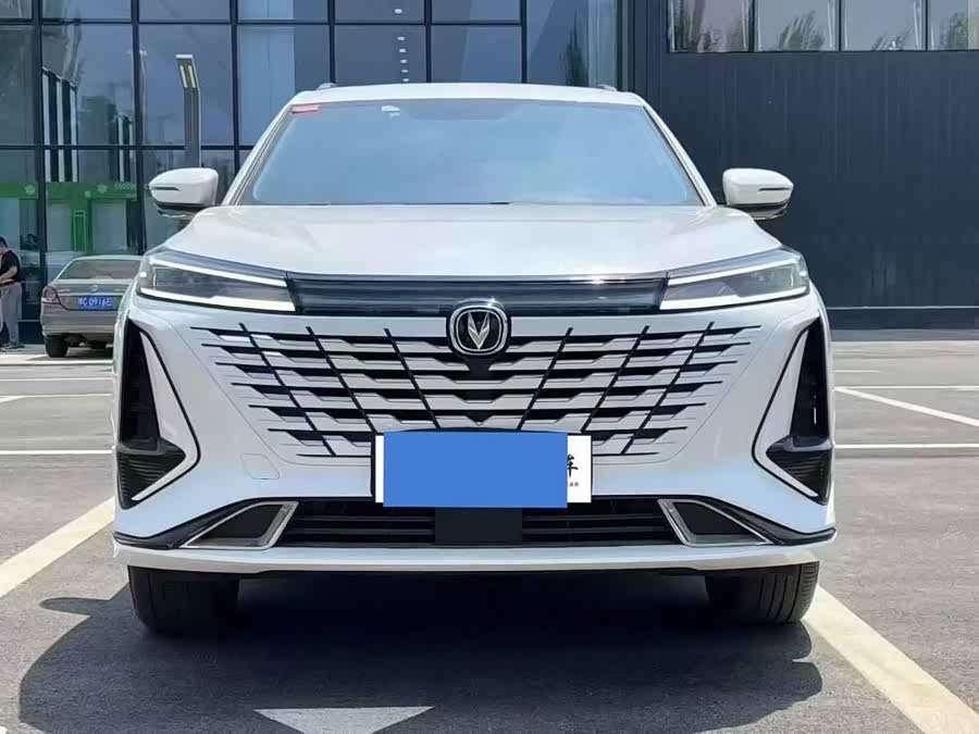 Changan CS75 Plus iDD 2023 imagen de coche #3