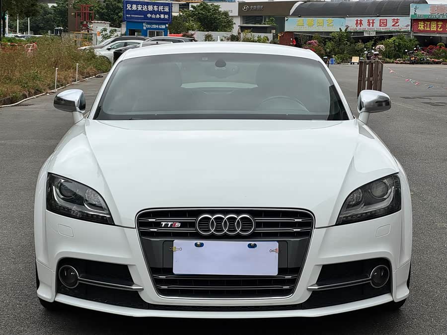 Audi TTS 2014 #3 Audi TTS 2014 car image #3