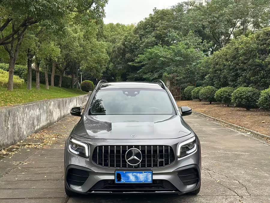 Mercedes-Benz GLB AMG 2022 immagine di auto #3