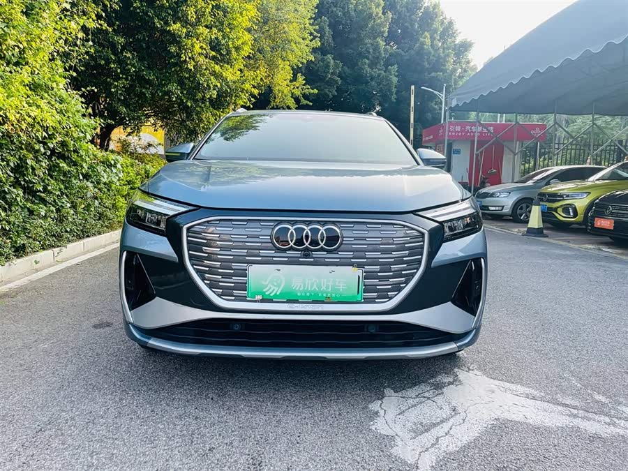 Audi Q4 e-tron 2024 imagem de carro #3