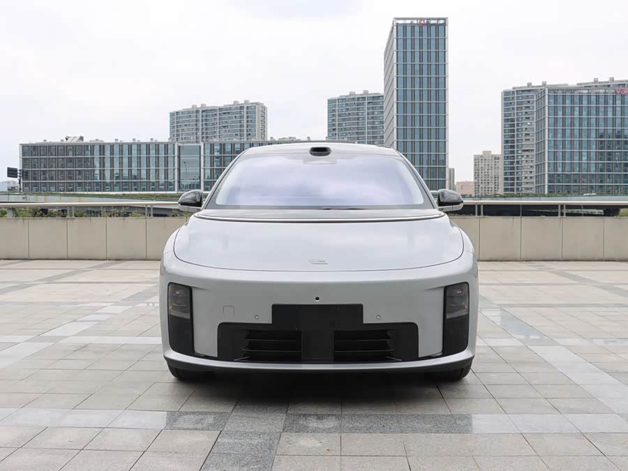 Li i8 2025 изображение автомобиля #3