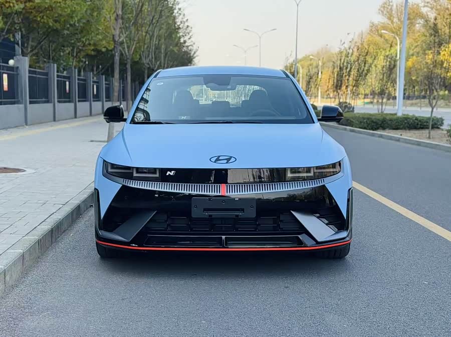 Hyundai IONIQ 5 N 2025 car image #3