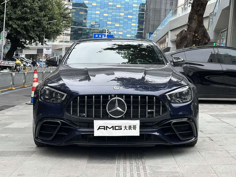 Mercedes-Benz E AMG 2022 immagine di auto #3