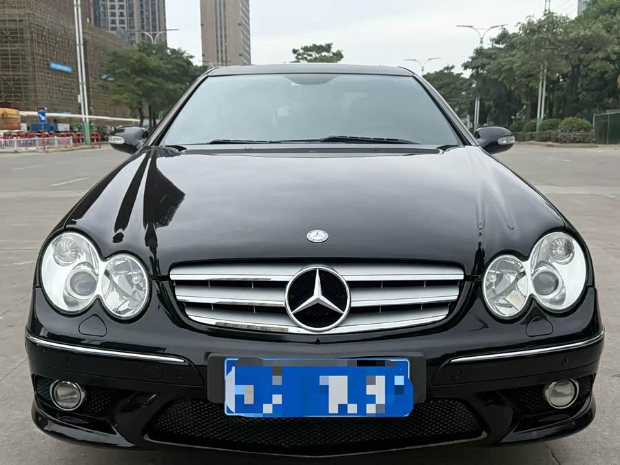 Mercedes-Benz CLK Class 2009 car image #3