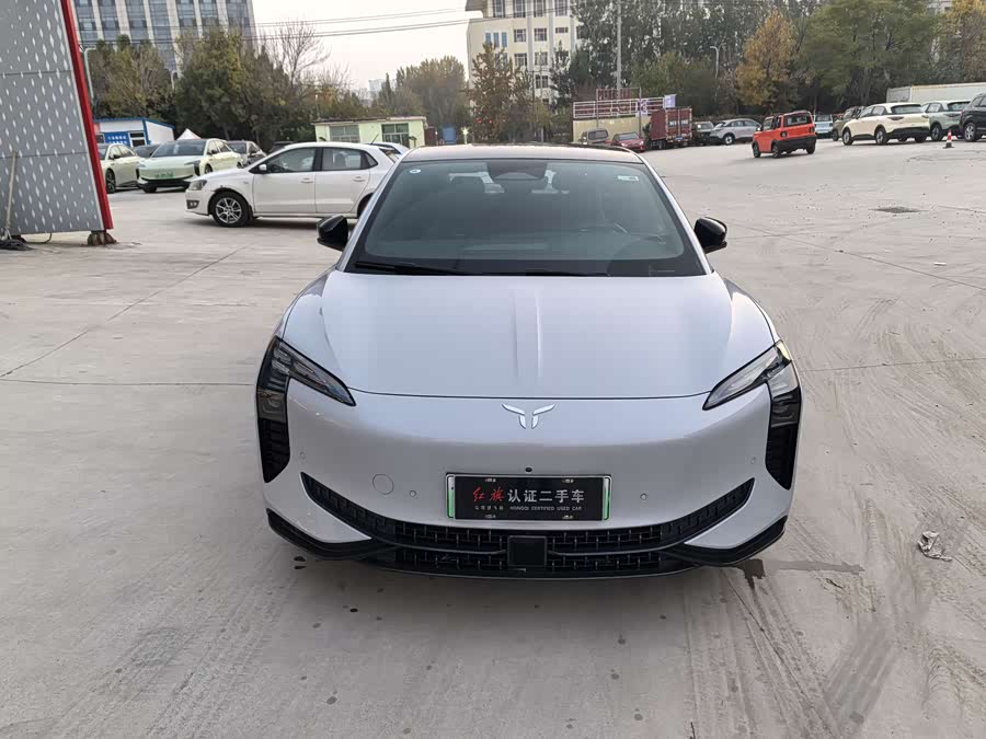 HongQi EH7 2024 #3 HongQi EH7 2024 car image #3