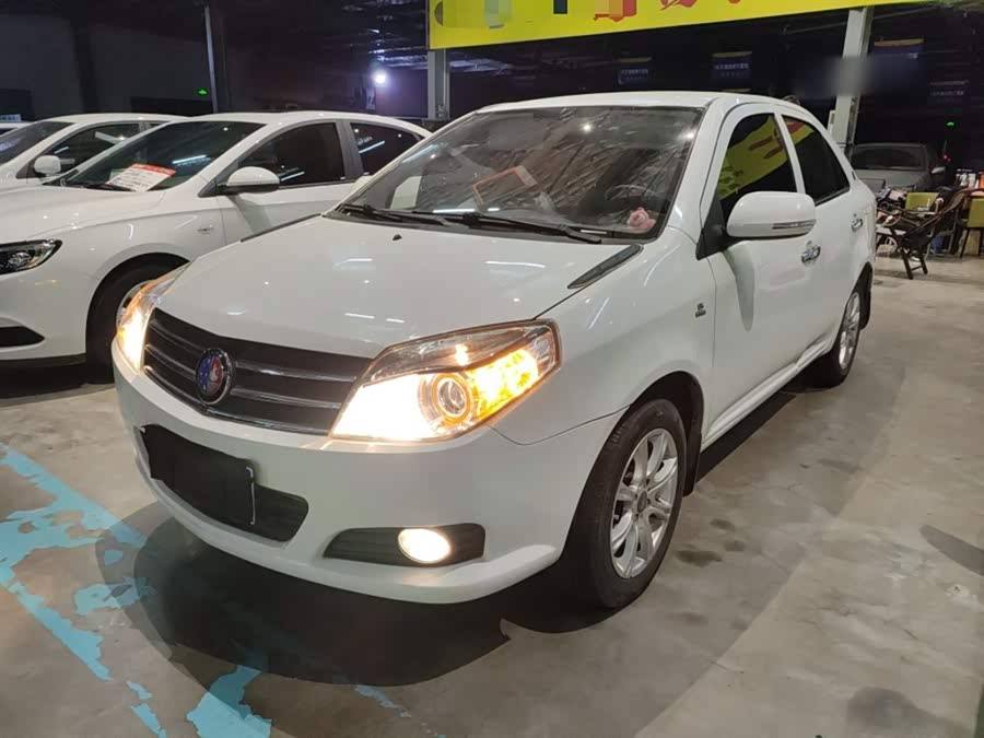 GEELY KingKong 2015 car image #3