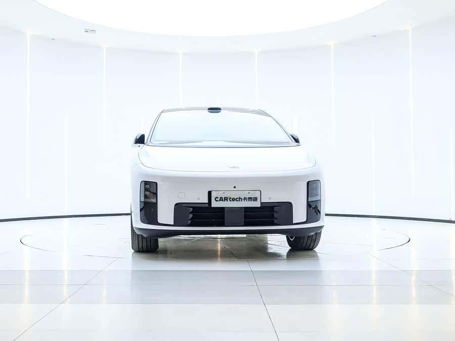 Li i8 2025 изображение автомобиля #3