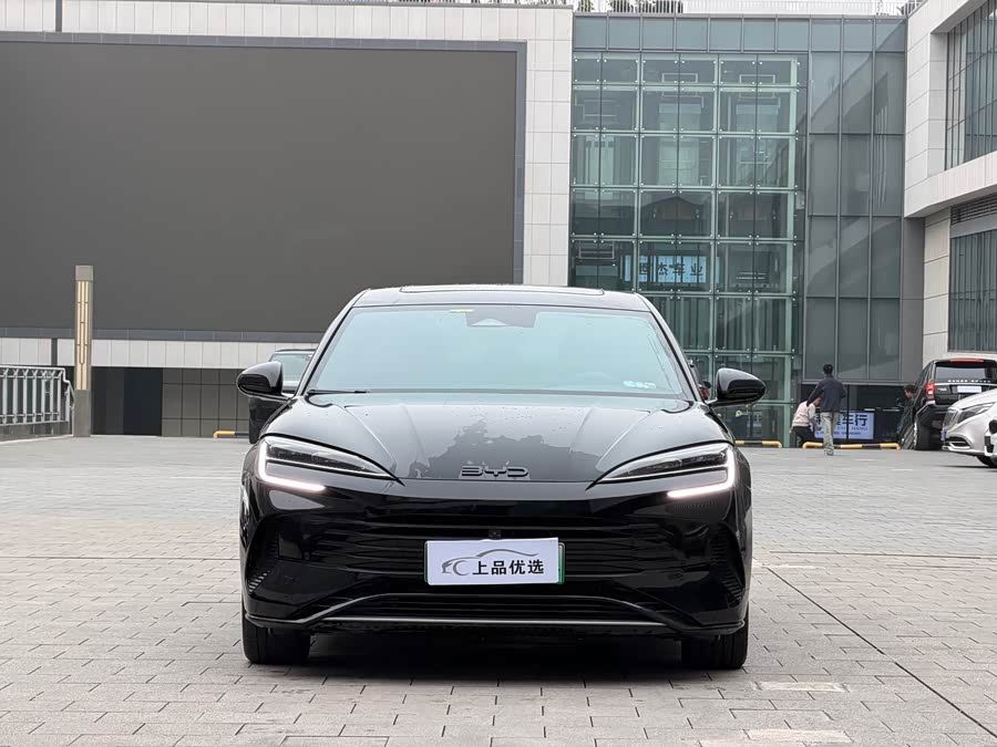 BYD Seal 07 DM-i 2025 car image #3