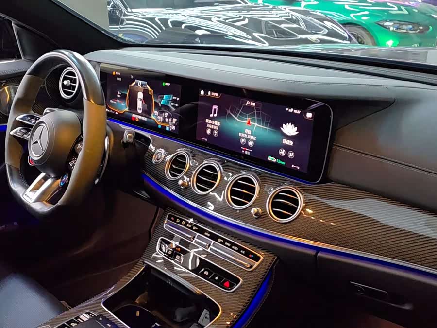 Mercedes-Benz E AMG 2021 immagine di auto #3