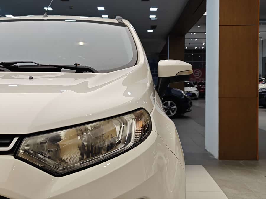 Ford EcoSport 2015 #3 Ford EcoSport 2015 car image #3