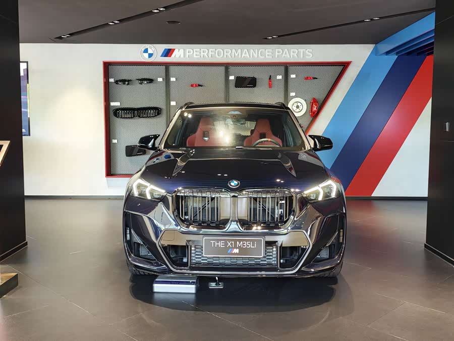 BMW X1 M35Li صورة سيارة #3