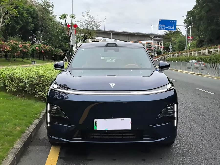 Deepal S09 2025 car image #3