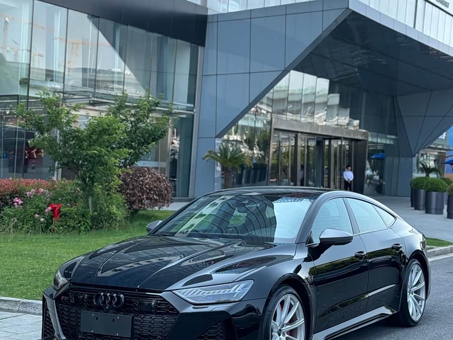 Audi RS 7 2025 car image #3