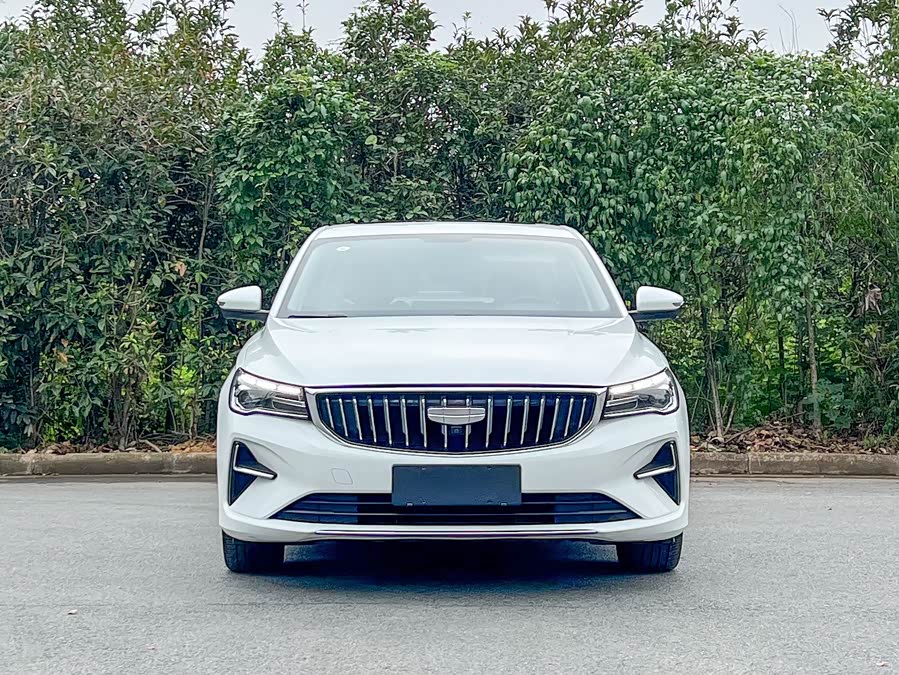 GEELY Emgrand 2024 car image #3