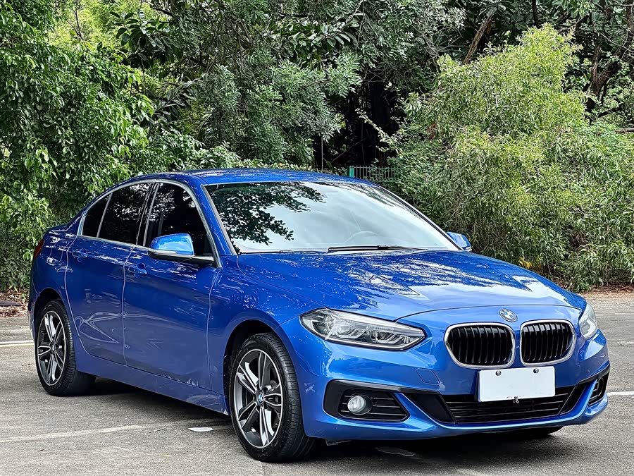 BMW 1 Series 2019 immagine di auto #3