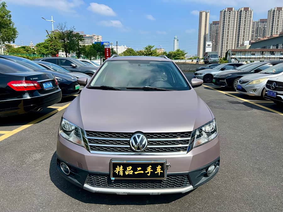 Volkswagen Cross Lavida 2015 #3 Volkswagen Cross Lavida 2015 car image #3