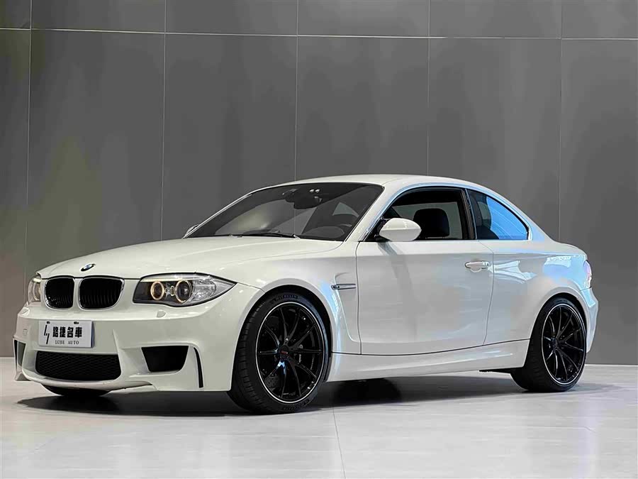 BMW 1 Series M 2012 car image #3