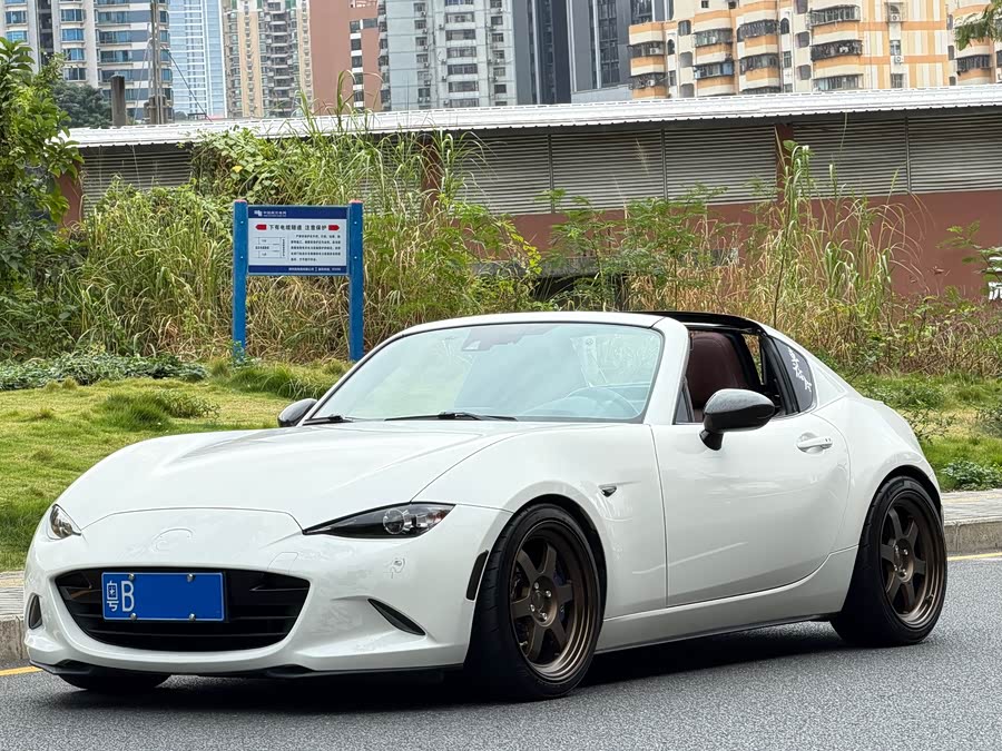 GEELY Monjaro MHEV 2019 car image #3