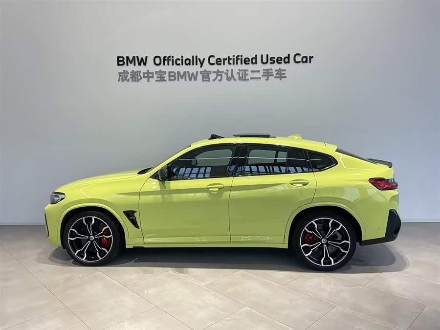 BMW X4 M 2023 immagine di auto #3