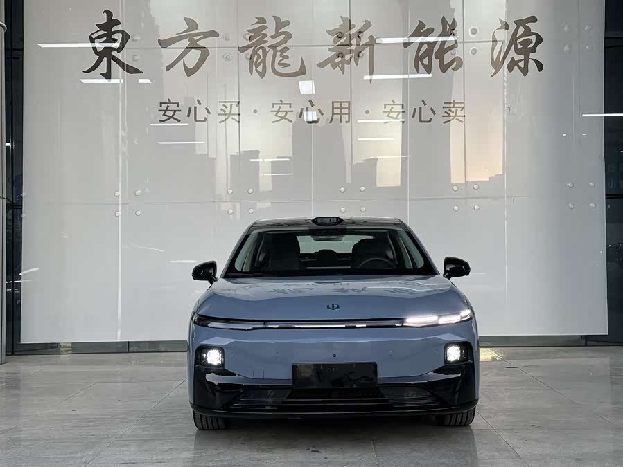 零跑汽车 零跑B01 2025 汽车图片 #3