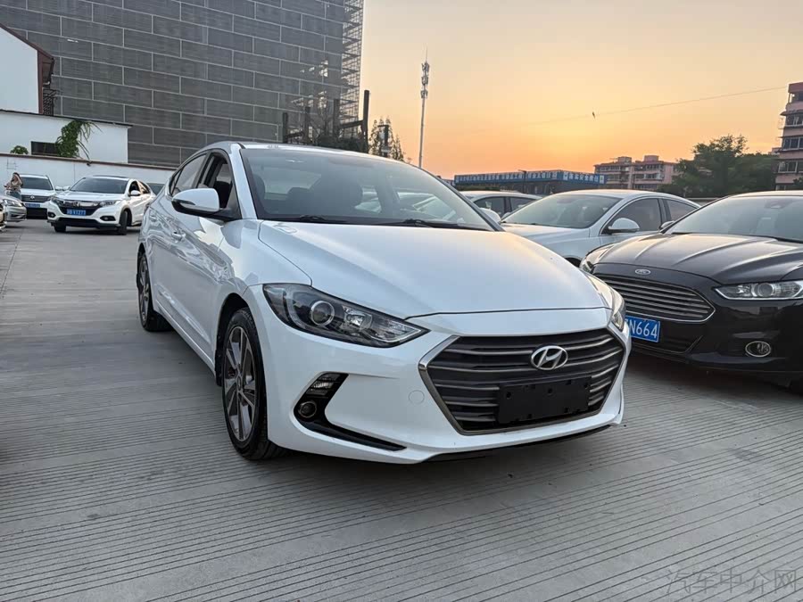 Hyundai 2016 #3 Hyundai 2016 immagine di auto #3