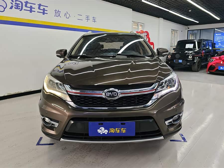 BYD S7 2017 car image #3