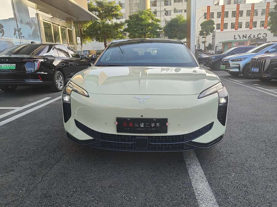 HongQi EH7 2024 #3 HongQi EH7 2024 car image #3