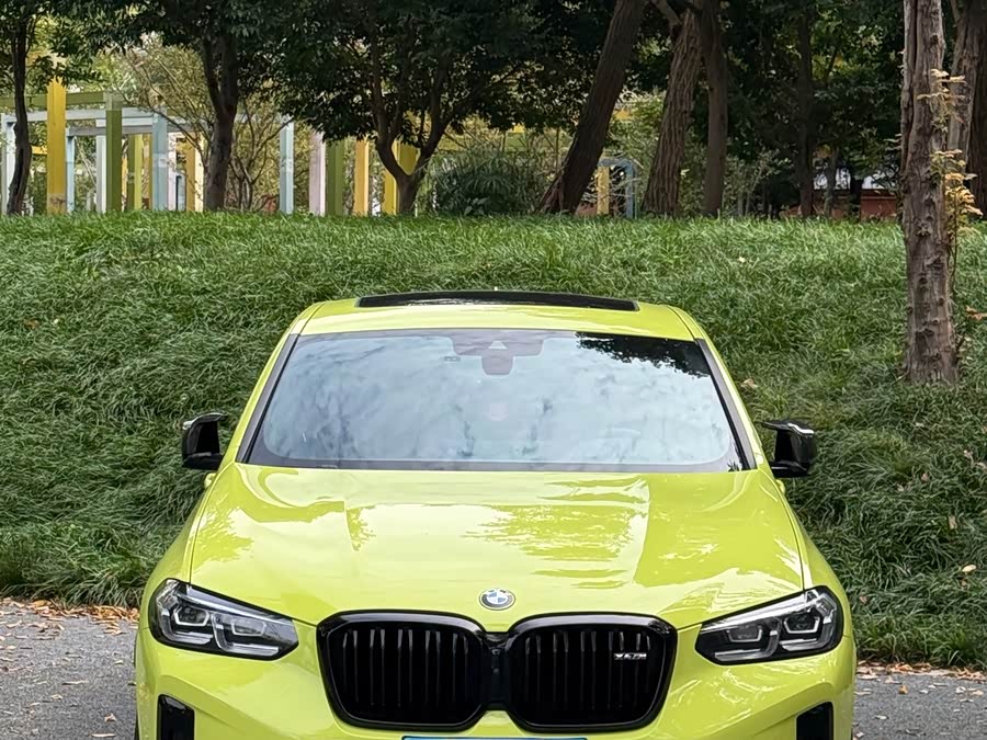 BMW X4 M 2022 car image #3