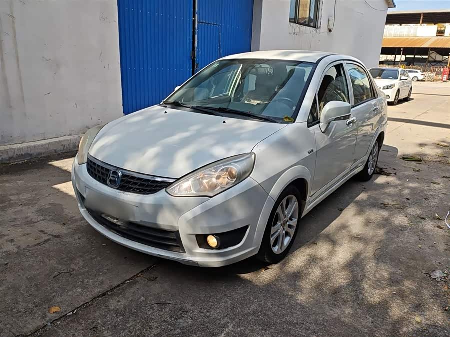 Suzuki Liana A6 2015 immagine di auto #3