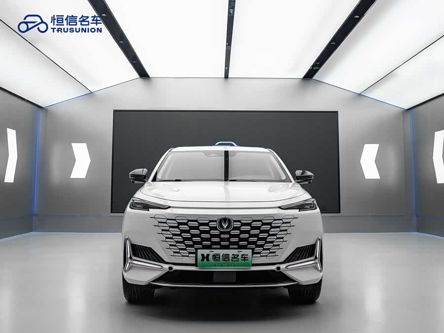 Changan UNI-K iDD 2022 car image #3
