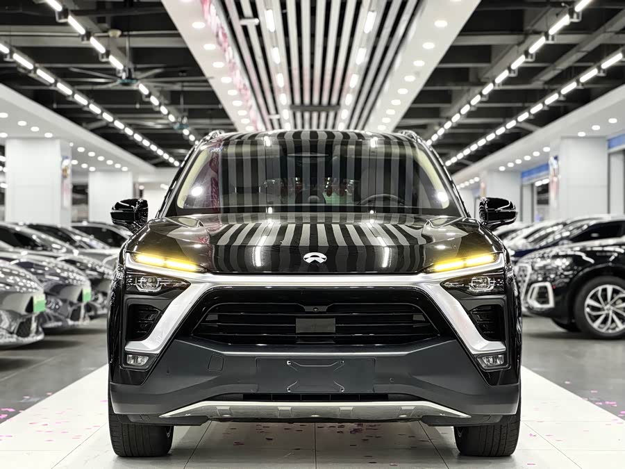 蔚来 蔚来ES8 2018 汽车图片 #3